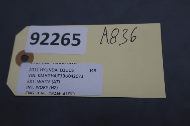 Load image into Gallery viewer, 11-13 Hyundai Equus Front Left Driver Side Seat Control Module Unit Oem
