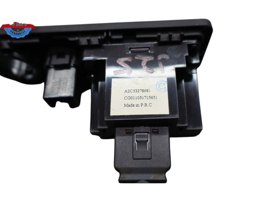 09-15 Jaguar X250 XF XFR Front Console USB AUX iPod Plug Connection Port Oem