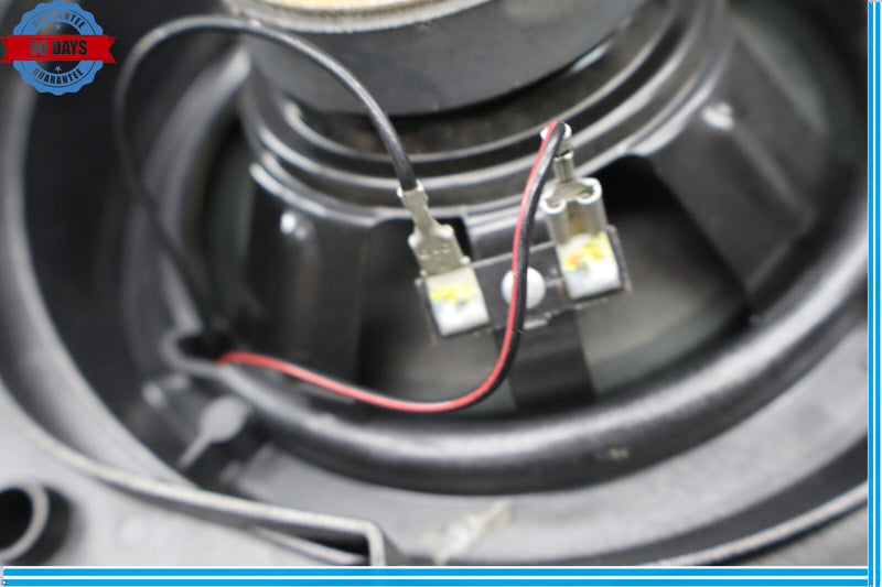 Load image into Gallery viewer, 03-08 Mercedes R230 SL500 Right Passenger Side Door Audio Speaker Bose Oem
