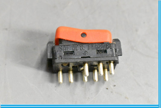 86-95 Mercedes E320 300CE 300E W124 Hazard Light Switch Control Button Oem