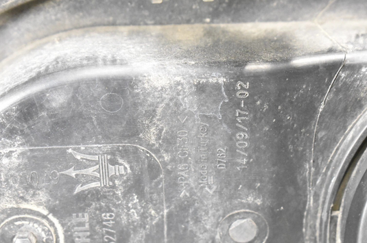 14-18 Maserati Ghibli Engine Air Intake Cleaner Housing Box 0280218281 Oem