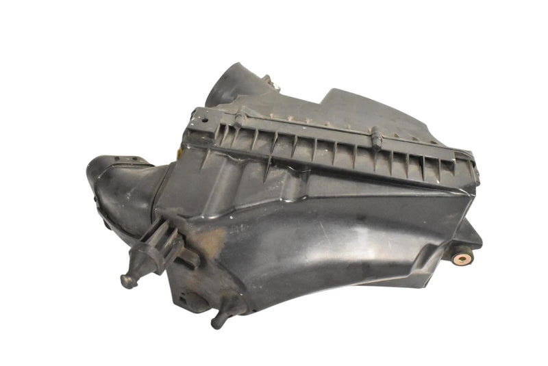 Load image into Gallery viewer, 10-13 Jaguar XF XFR XJ 5.0L Front Right Side Air Intake Filter Cleaner Box Oem
