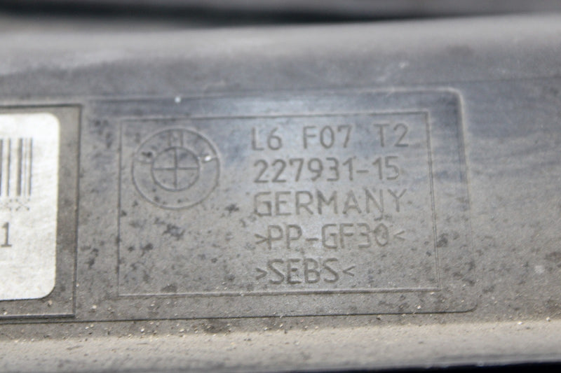Load image into Gallery viewer, 10-17 BMW 535i GT 550i GT F07 Front Upper Radiator Air Duct 7200771 Oem *Damage*
