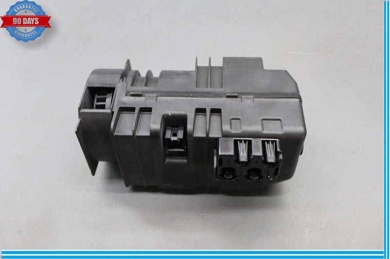 Load image into Gallery viewer, 07-20 Mercedes CLS550 SL550 Dynamic Seat Vacuum Pump 0008003648 Oem
