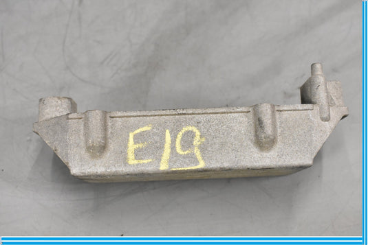 06-13 Volvo C70 Rear Back Suspension Damper Vibration Bracket Oem