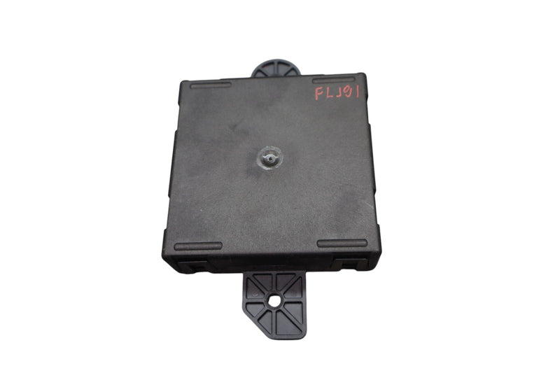 Load image into Gallery viewer, 14-17 Maserati Quattroporte Front Left Driver Side Door Control Module Unit Oem
