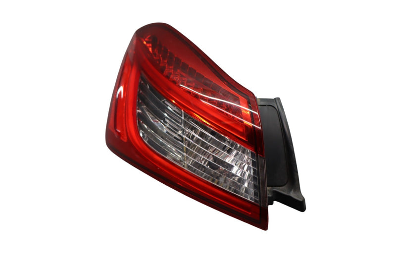 Load image into Gallery viewer, 14-20 Maserati Ghibli M157 Rear Left Side Outer Quarter Taillight Taillamp Oem

