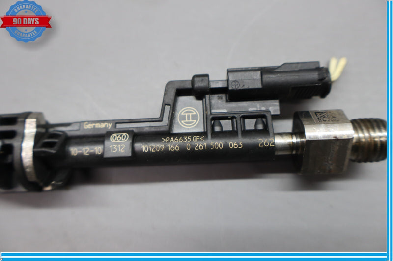 Load image into Gallery viewer, 11-16 BMW 535i xDrive Engine Motor Fuel Injector 0261500109 Oem
