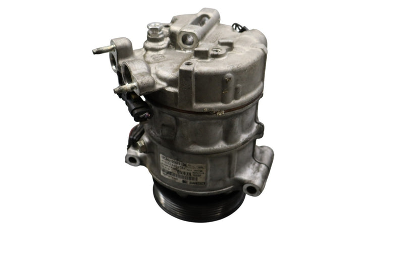 Load image into Gallery viewer, 10-23 LR Range Rover Sport L494 AC Air Conditioning Compressor Clutch Oem
