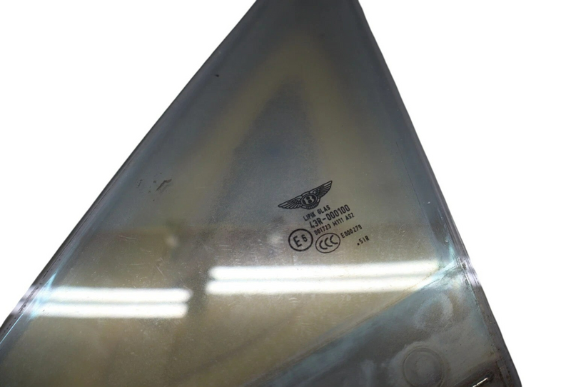 Load image into Gallery viewer, 03-10 Bentley Continental GT Front Left Side Door Vent Auto Window Glass Oem
