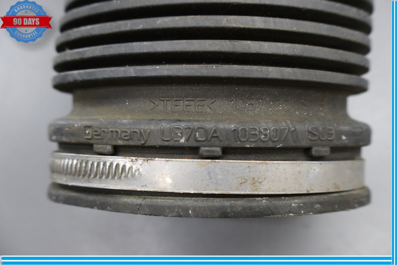 Load image into Gallery viewer, 10-12 Land Rover Range Rover HSE Passenger Side Air Intake Tube 1037120 Oem
