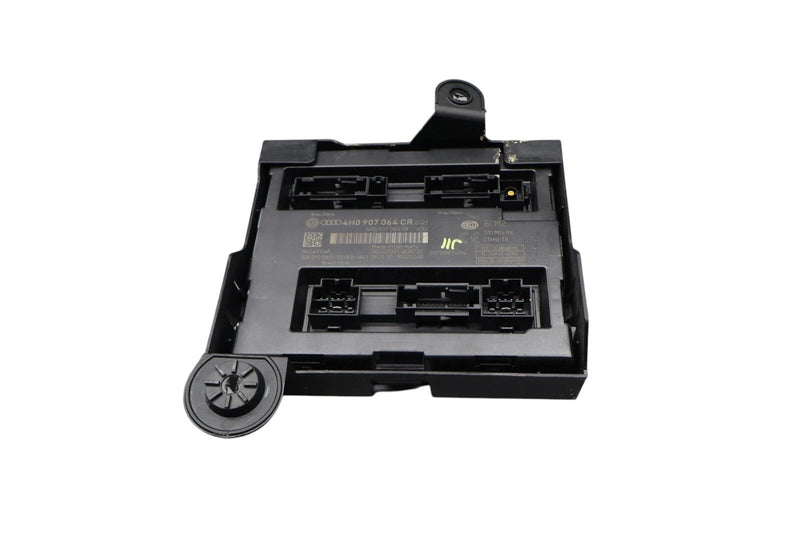 Load image into Gallery viewer, 11-18 Audi A7 Quattro S8 Body Comfort Access Control Module Unit ECU BCM Oem
