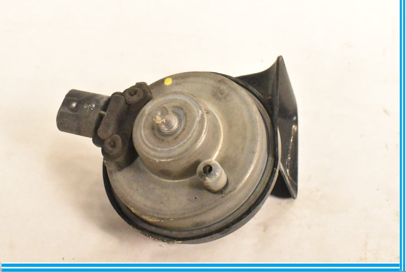 Load image into Gallery viewer, 09-15 BMW 750i 750Li F01 F02 F06 F12 High Note Tone Horn Signal Alarm Oem
