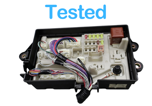 02-05 Lexus SC430 Rear Trunk Fuse Relay Junction Fuse Block Box 82670-24092 Oem