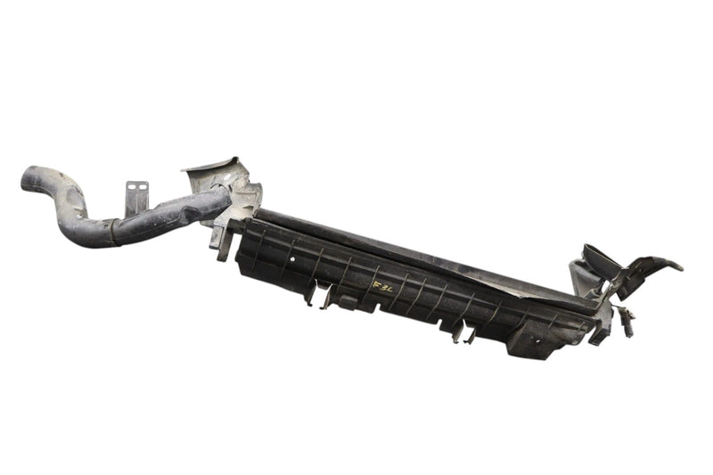 Load image into Gallery viewer, 12-18 Mercedes CLS550 Lower Radiator Air Duct Segment Baffle 2185000900 Oem
