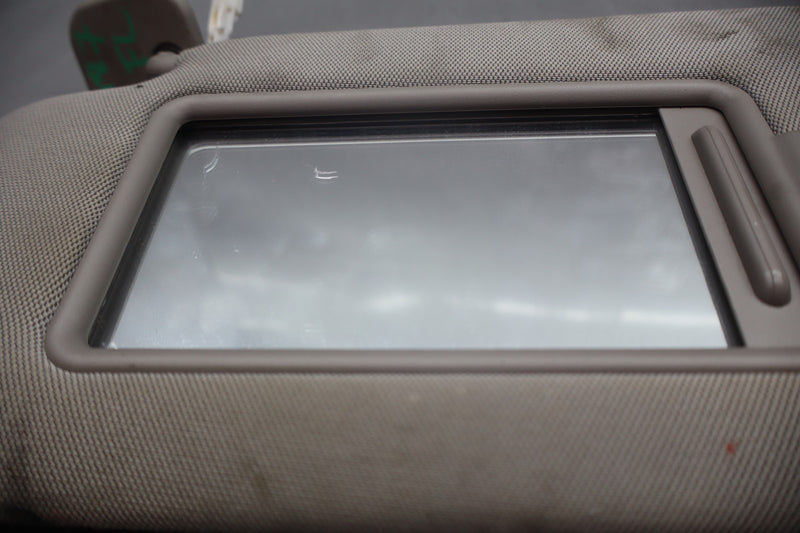 Load image into Gallery viewer, 15-20 Hyundai Genesis G80 Front Left Driver Side Sun Visor Sunvisor Oem
