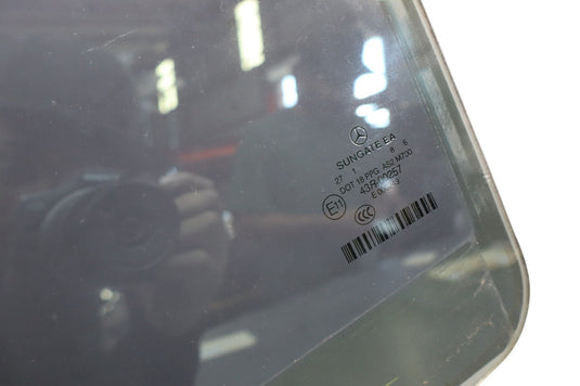 07–13 Mercedes S550 CL550 Rear Left Driver Side Door Window Glass Oem