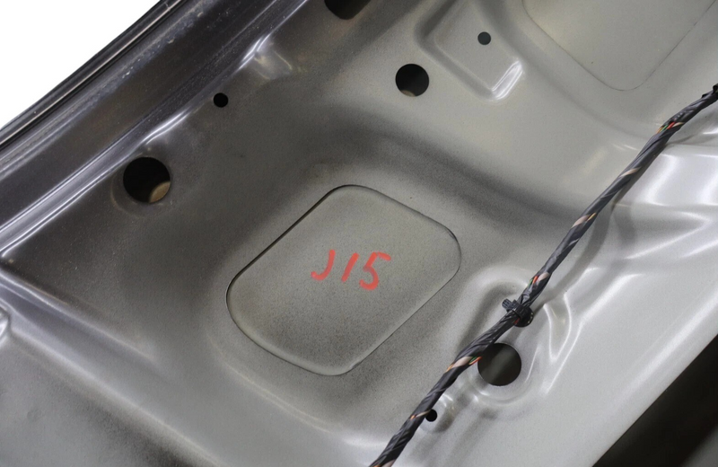 Load image into Gallery viewer, 15-16 Hyundai Genesis Rear Trunk Lid Shell Panel Assembly Black 69200B1020 OEM
