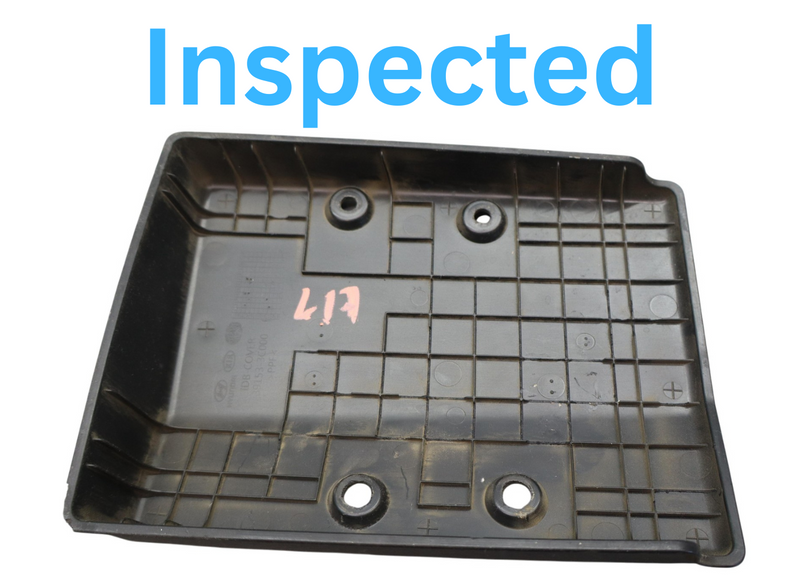 Load image into Gallery viewer, 12-14 Hyundai Genesis Fuse Relay Junction Box Cover Black 391533C000 Oem
