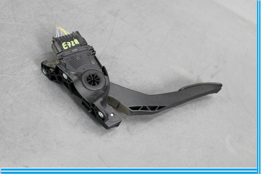 09-15 Jaguar X250 XF XFR Gas Accelerator Pedal W/Pad 9X239F832AA Oem