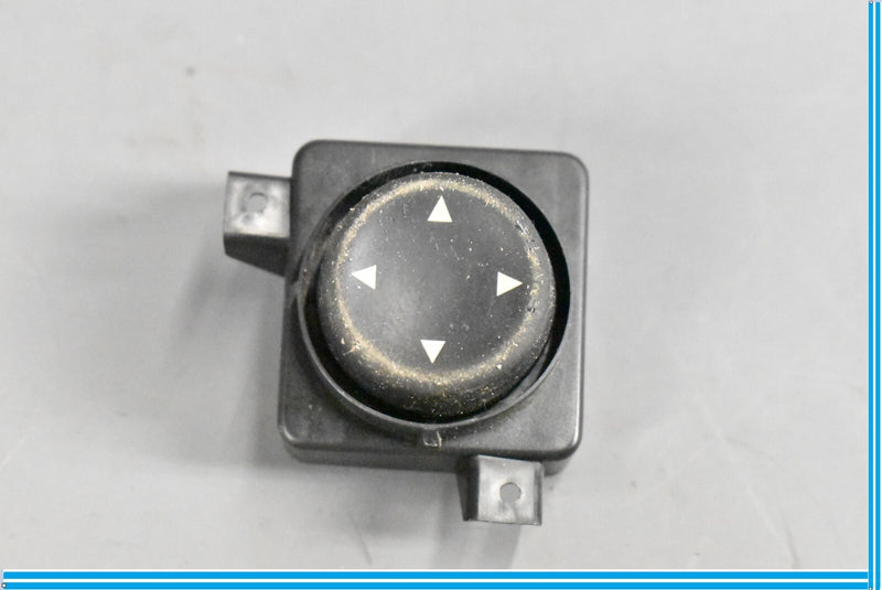 Load image into Gallery viewer, 04-13 Maserati Quattroporte M139 Front Left Driver Seat Adjustment Switch Oem
