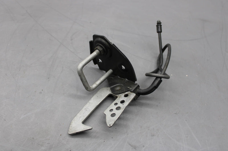 Load image into Gallery viewer, 11-16 BMW 528i 535i 550i Front Left Driver Side Hood Lock Striker &amp; Catch Oem
