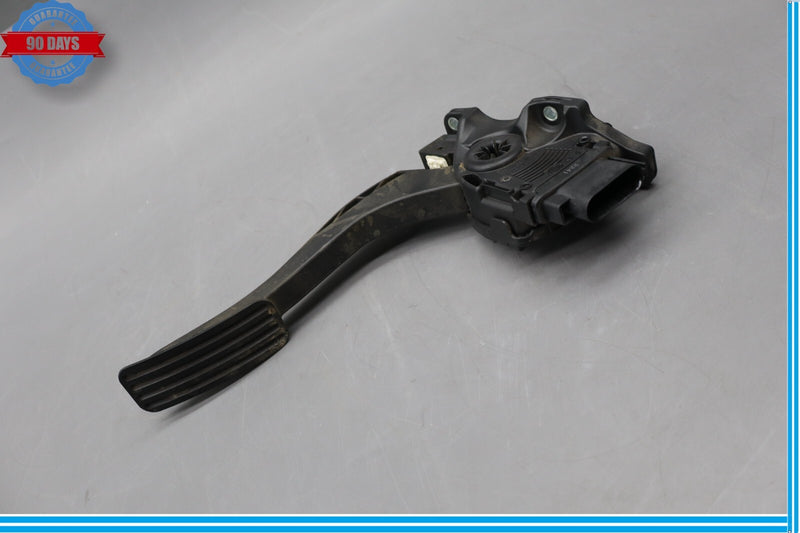 Load image into Gallery viewer, 10-18 Jaguar XJ XJL X351 Gas Throttle Acceleration Pedal W/ Pad Oem
