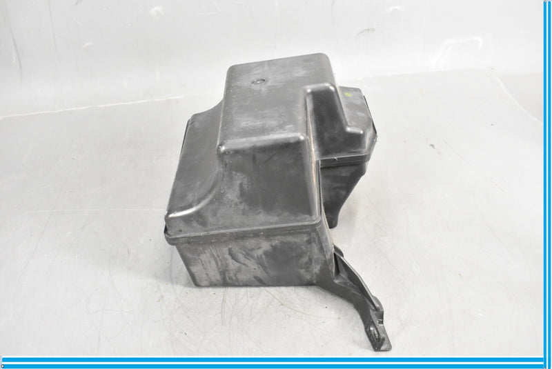 Load image into Gallery viewer, 07-12 Mercedes GL450 GL550 X164 Rear Subwoofer Speaker Harman Kardon Oem
