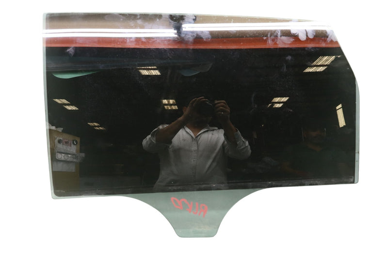 Load image into Gallery viewer, 14-17 Mercedes B Electric Rear Left Driver Side Door Window Auto Glass Oem
