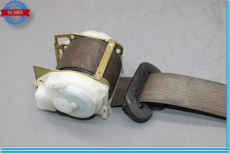 Load image into Gallery viewer, 03-04 HUMMER H2 Rear Right Passenger Side Seatbelt Seat Belt Retractor Oem
