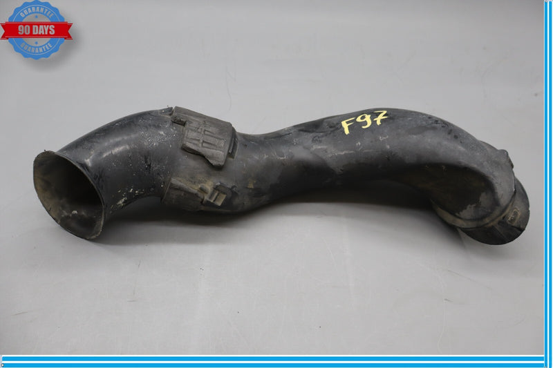 Load image into Gallery viewer, 11-17 Volkswagen VW Touareg Air Intake Intake Pipe Tube 7P6129609 Oem
