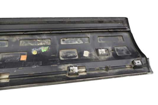 11-17 Volkswagen Touareg Hybrid Rear Right Passenger Side Door Lower Molding Oem