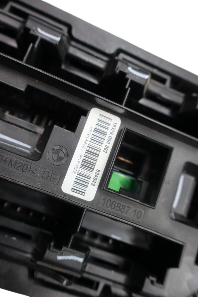 Load image into Gallery viewer, 14-18 BMW X5 Front Main Power Distribution Fuse Relay Box 931656801 Oem
