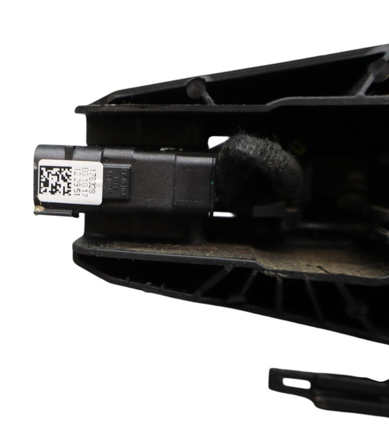 Load image into Gallery viewer, 17-23 Alfa Romeo Giulia Front Right Passenger Side Exterior Door Handle Oem
