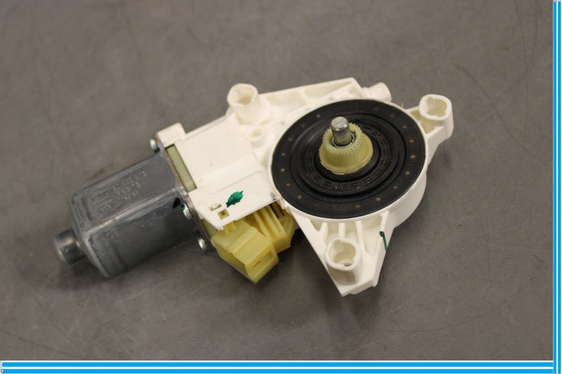 Load image into Gallery viewer, 06-12 Mercedes W164 GL450 Front Right Side Window Regulator Motor Oem
