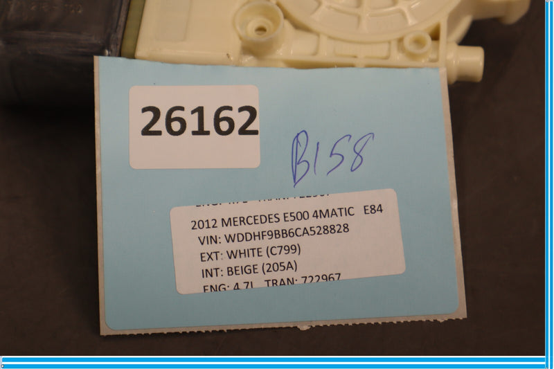 Load image into Gallery viewer, 10-13 Mercedes E350 E500 E550 Front Right Door Window Regulator Motor Oem
