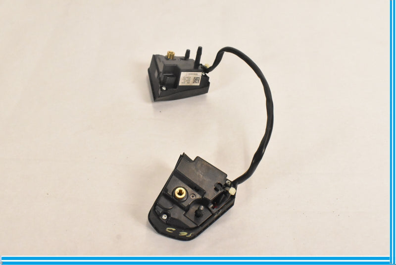 Load image into Gallery viewer, 11-13 BMW 750i 750Li F01 F07 F10 Steering Wheel Multifunction Control Switch Oem
