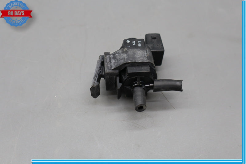 Load image into Gallery viewer, 09-15 BMW 750Li 750Li xDrive Electric Vacuum Valve Control Solenoid Oem
