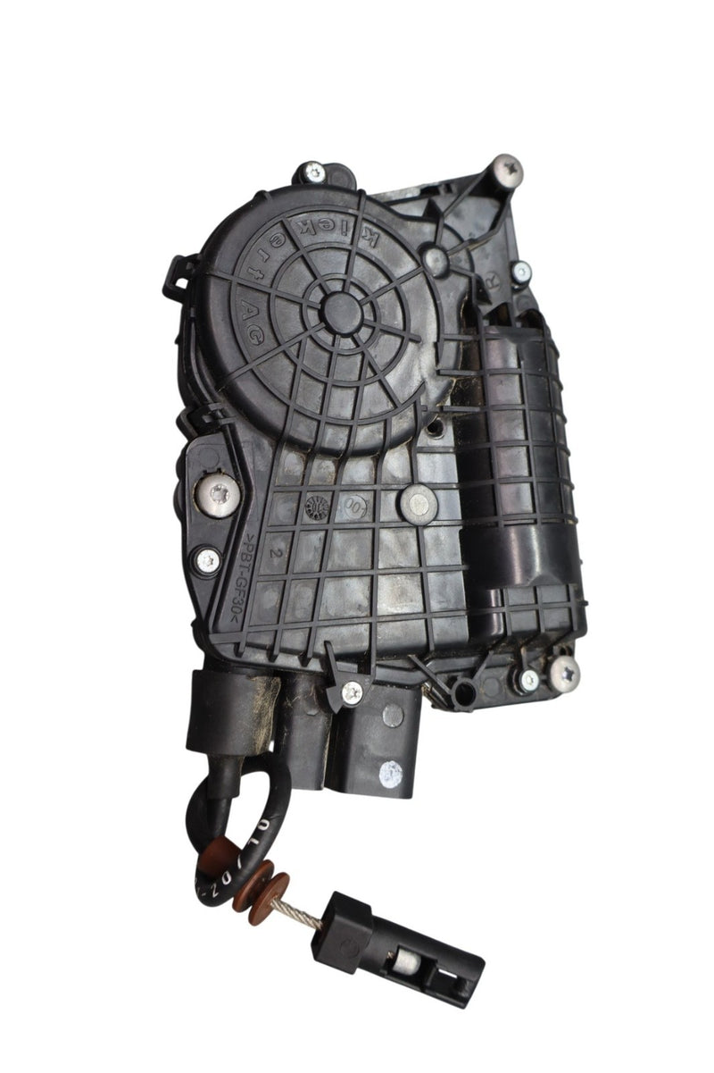 Load image into Gallery viewer, 09-16 BMW 750Li Xdrive 528i Front Right Passenger Soft Close Door Actuator OEM
