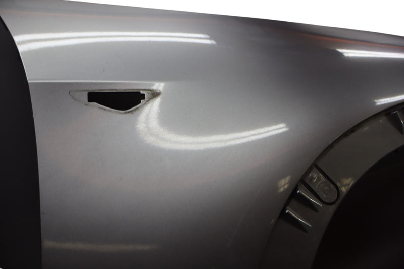 Load image into Gallery viewer, 07-10 BMW E70 X5 Front Right Passenger Side Fender Cover Panel 51657178398 Oem
