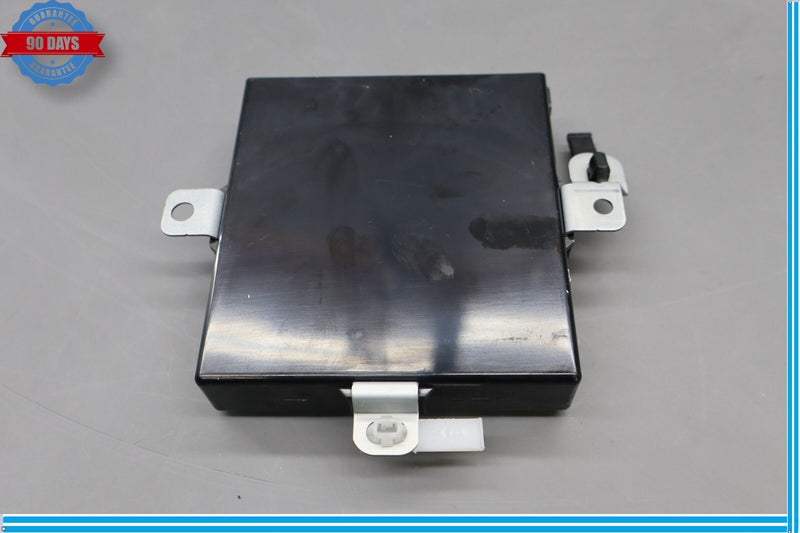 Load image into Gallery viewer, 02-10 Lexus SC430 Front Right Passenger Side Door Control Module Unit Oem
