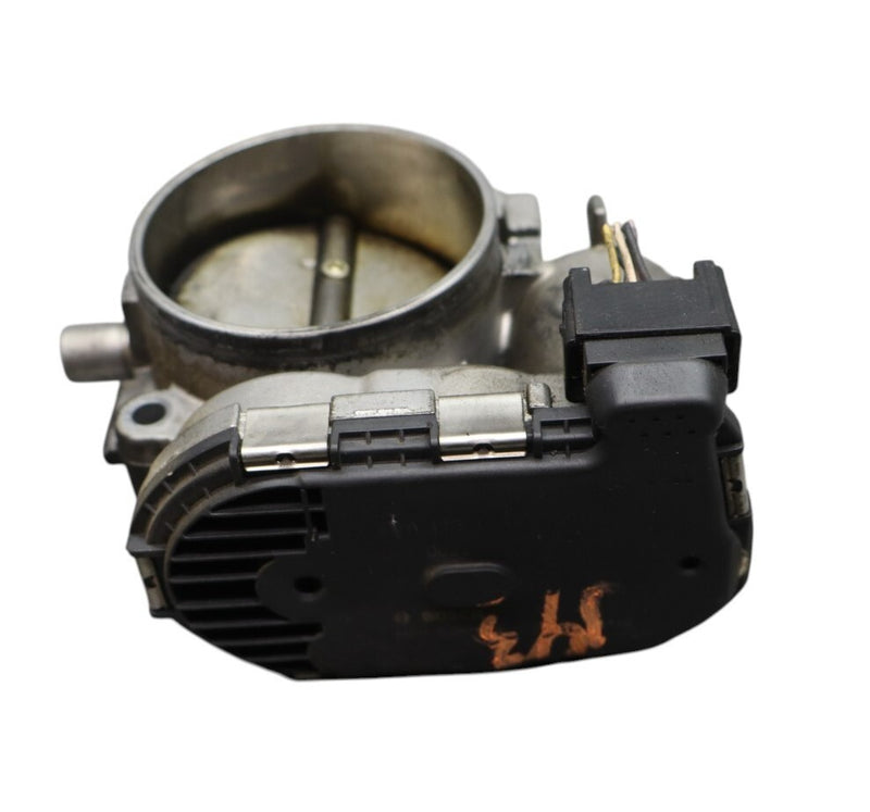 Load image into Gallery viewer, 03-12 Mercedes R230 SL500 SL600 Engine Air Inlet Throttle Body 1131410125 Oem

