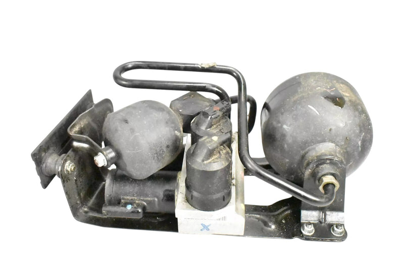 Load image into Gallery viewer, 00-06 Mercedes S500 W220 Front ABC Hydraulic Valve Suspension Block Pump Oem
