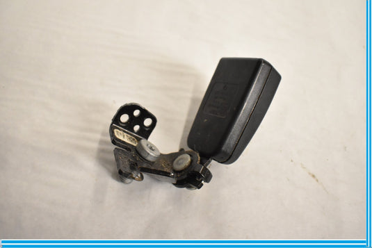 15-20 Mercedes C300 W205 Rear Left Driver Seat Belt Buckle Black Oem