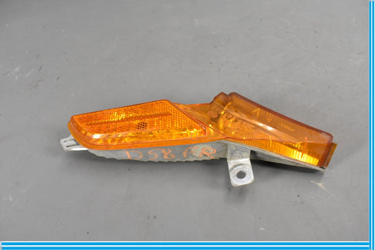 08-10 Porsche Cayenne Front Right Passenger Side Marker Lamp Reflector GTS Oem