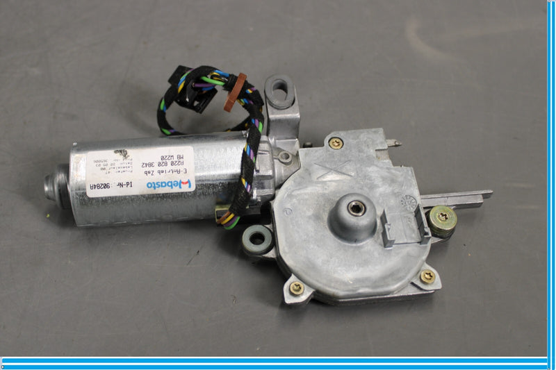 Load image into Gallery viewer, 00-06 Mercedes S500 S600 Moonroof Sunroof Sun Roof Regulator Motor Oem
