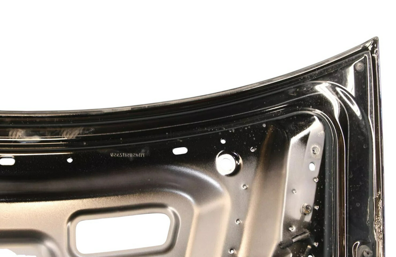 Load image into Gallery viewer, 12-18 Mercedes W218 CLS63 AMG CLS550 CLS400 Rear Trunk Lid Panel Assembly Oem
