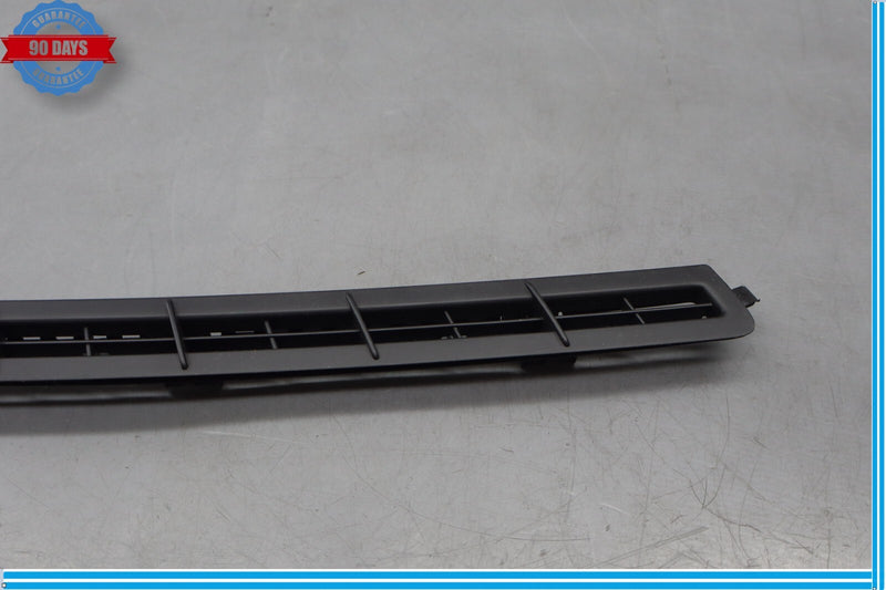 Load image into Gallery viewer, 10-15 Porsche Panamera 970 Right Dash Defrost Vent Grille Grille Trim Panel Oem
