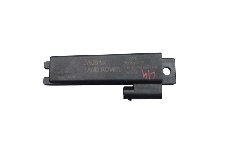 Load image into Gallery viewer, 09-24 Jaguar X351 XJ XF Keyless Entry Sensor Antenna Module Unit Oem
