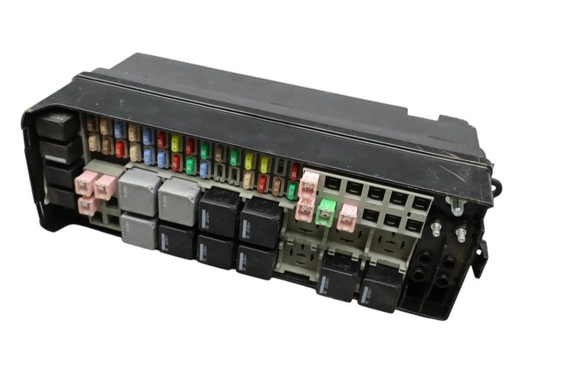 Load image into Gallery viewer, 05-09 Land Rover Range Rover Sport LR3 Engine Relay Fuse Box YPP500080 Oem
